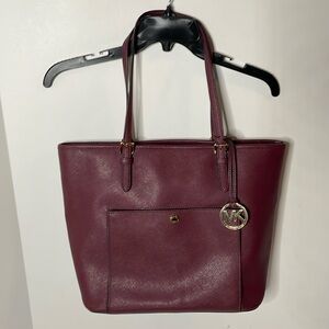 MICHAEL Michael Kors Jet Set Large Snap-Pocket Tote